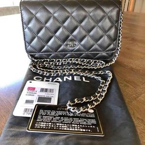 Authentic Chanel WOC wallet on chain